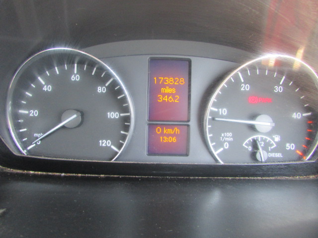 Vehicle Photo 11