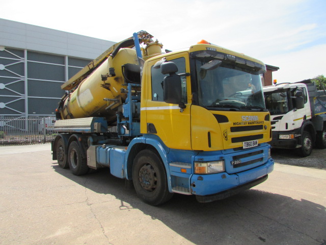 Vehicle Photo 15