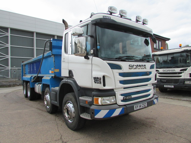 Vehicle Photo 2