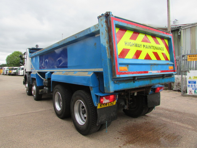 Vehicle Photo 10