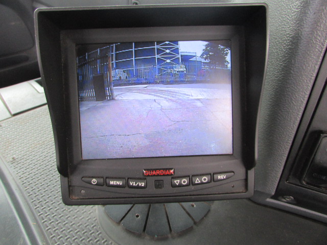 Vehicle Photo 13