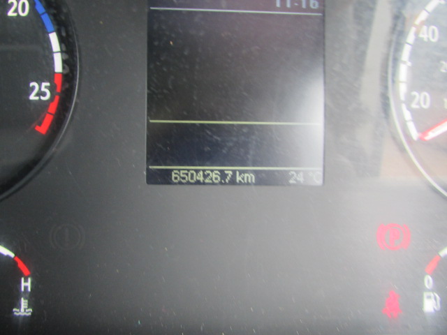 Vehicle Photo 12