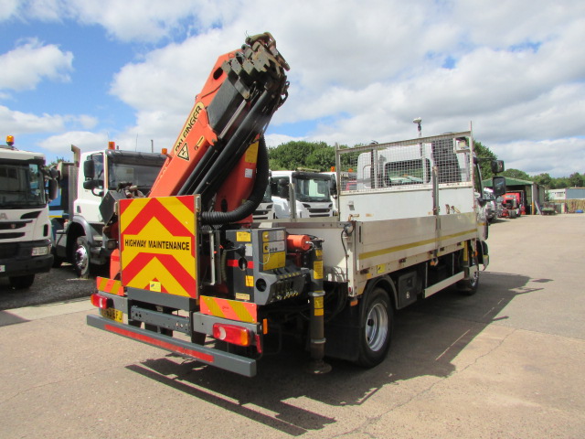 Vehicle Photo 8