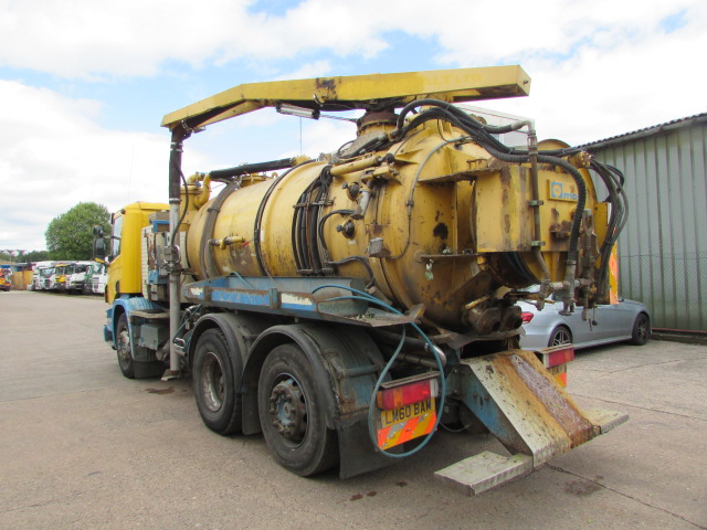 Vehicle Photo 10