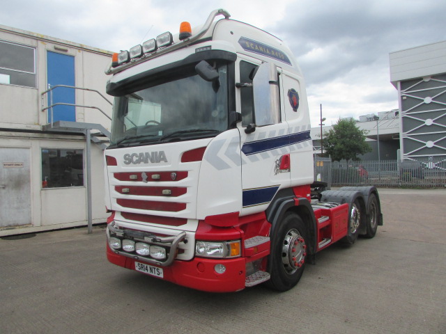 Vehicle Photo 4