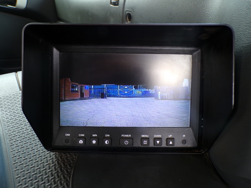 Vehicle Photo 13