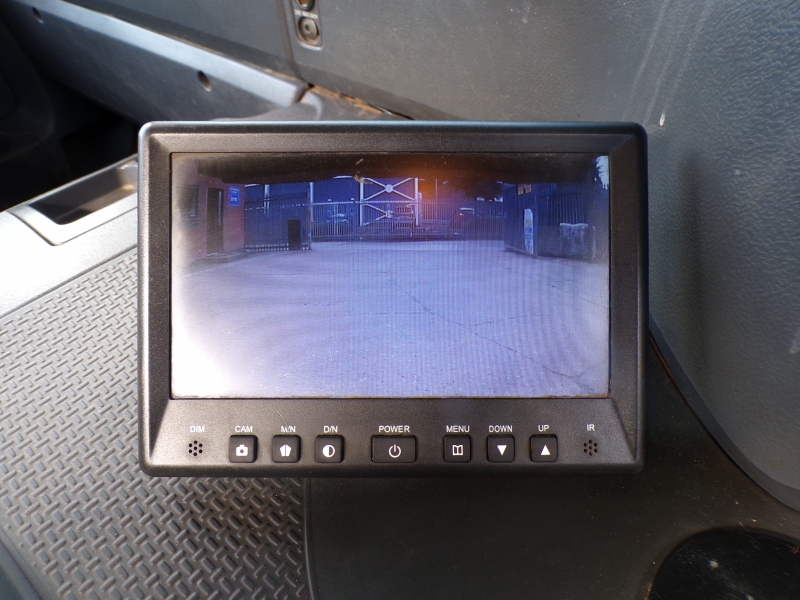 Vehicle Photo 9
