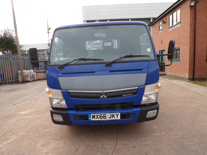 Vehicle Photo 3
