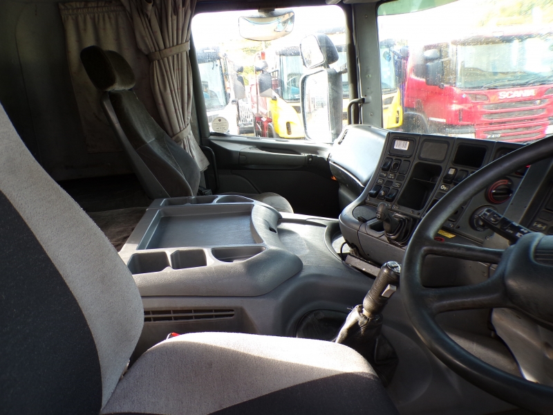 Vehicle Photo 10